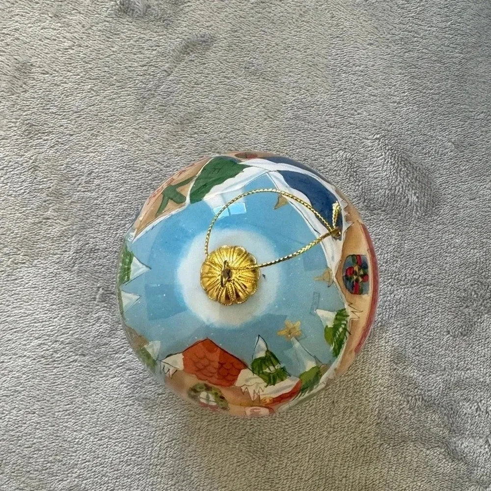 The Li Bien Christmas Ornament‎ 2005 Edition (vintage)